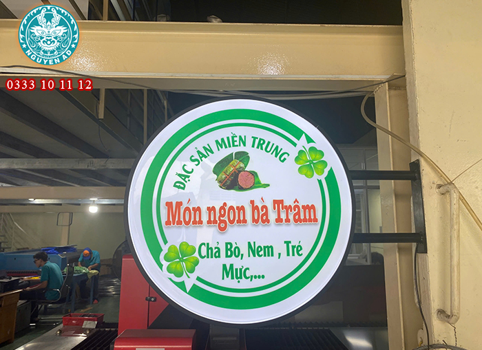 hộp đèn tròn 2 mặt, biển vẫy mica, hộp đèn LED mica, 