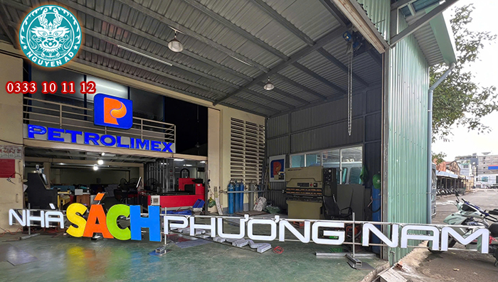 Thiết Kế Bảng Hiệu Quảng Cáo Chuyên Nghiệp | Bảng Hiệu Alu, Chữ Nổi, Hộp Đèn Đẹp 2025